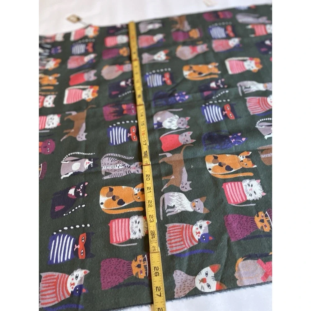 Women's Super Soft Cat Print 100% Viscose Scarf. 72" X 27.5" - Picture 10 of 10